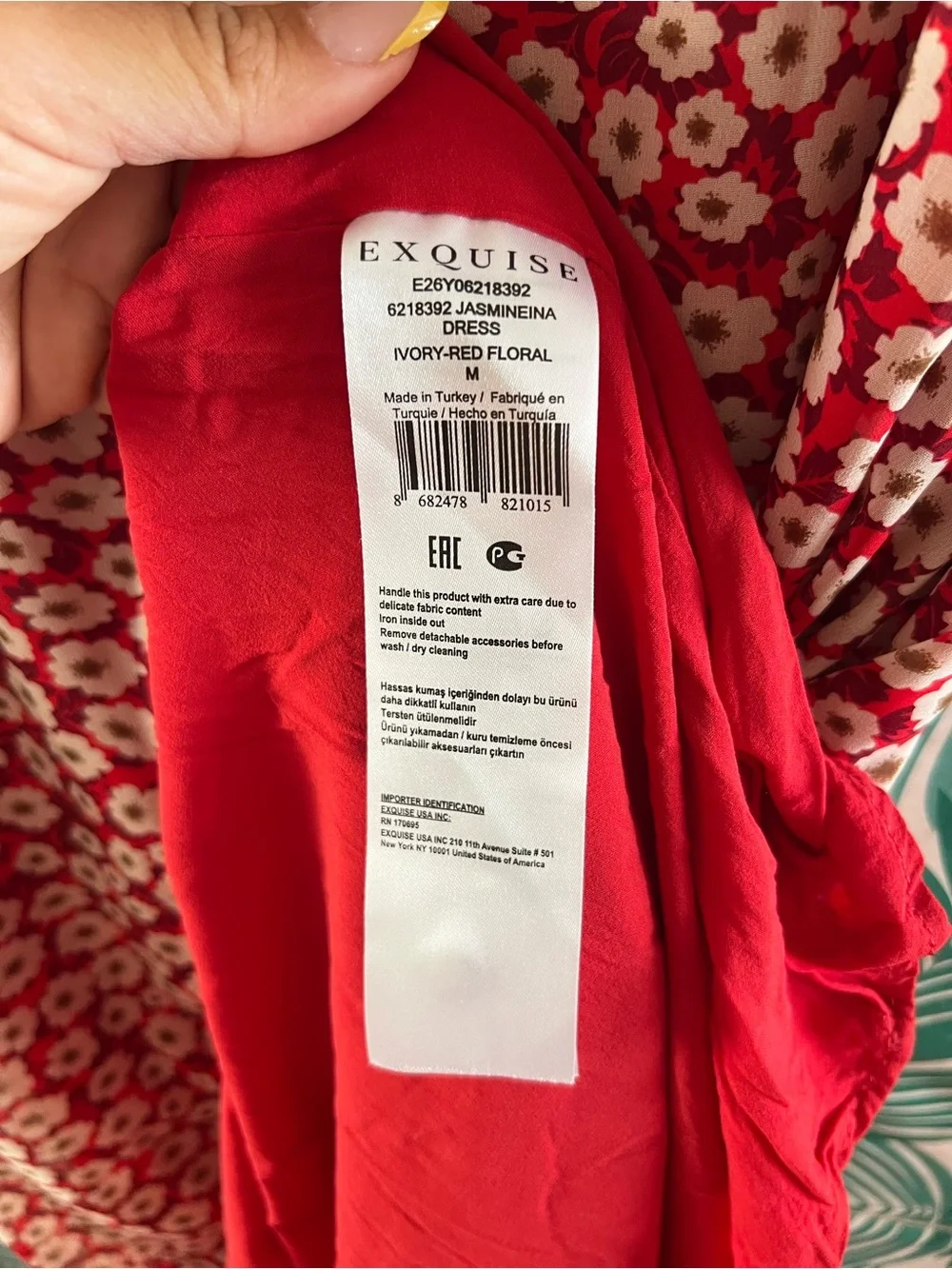 Exquise V-Neck Flutter Sleeve Midi Dress w/ red & white floral print Lace Trim M